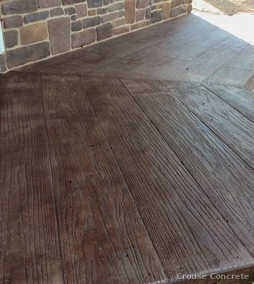 Stamped Wood-Grain Entryway Slab